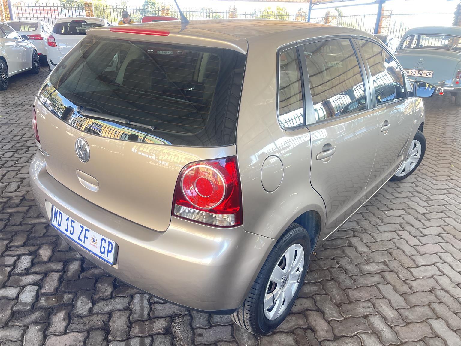 volkswagen polo vivo gp 1.4 trendline 5 dr