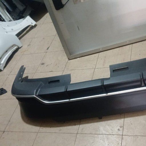 Lexus nx350 back bumper spoiler - Private Seller