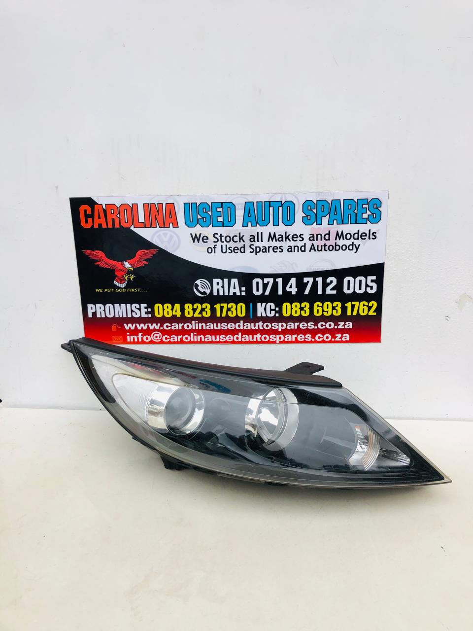 Kia Sportage right side halogen headlight - Private Seller Kia Sportage right side halogen headlight - Private Seller