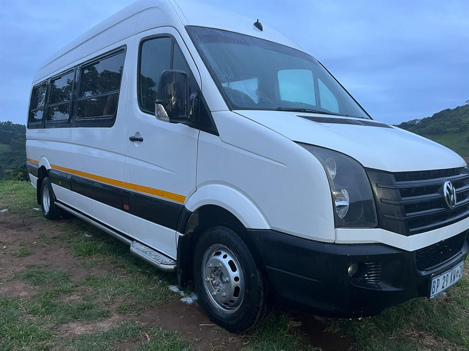 URGENT URGENT SALE as to go today 2009 2.5 TDI 23seater vw bus.