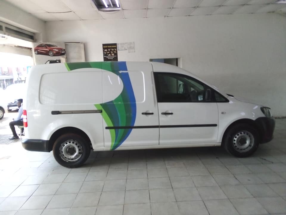 2015 VW Caddy 2.0 TDI Diesel, Manual Sparekey, White 95000km