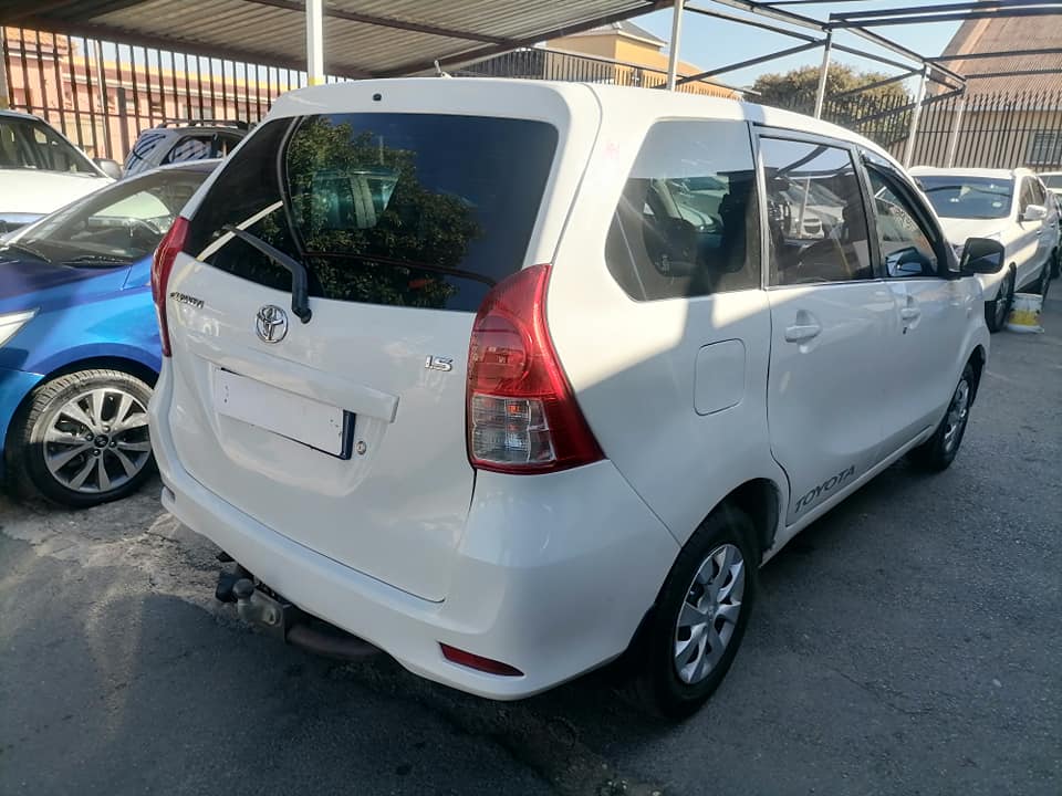 2015 Toyota Avanza 1.5 seven seater