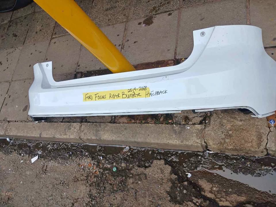 Ford focus rear bumper 2014 / 2018 hatchback - Private Seller Ford focus rear bumper 2014 / 2018 hatchback - Private Seller