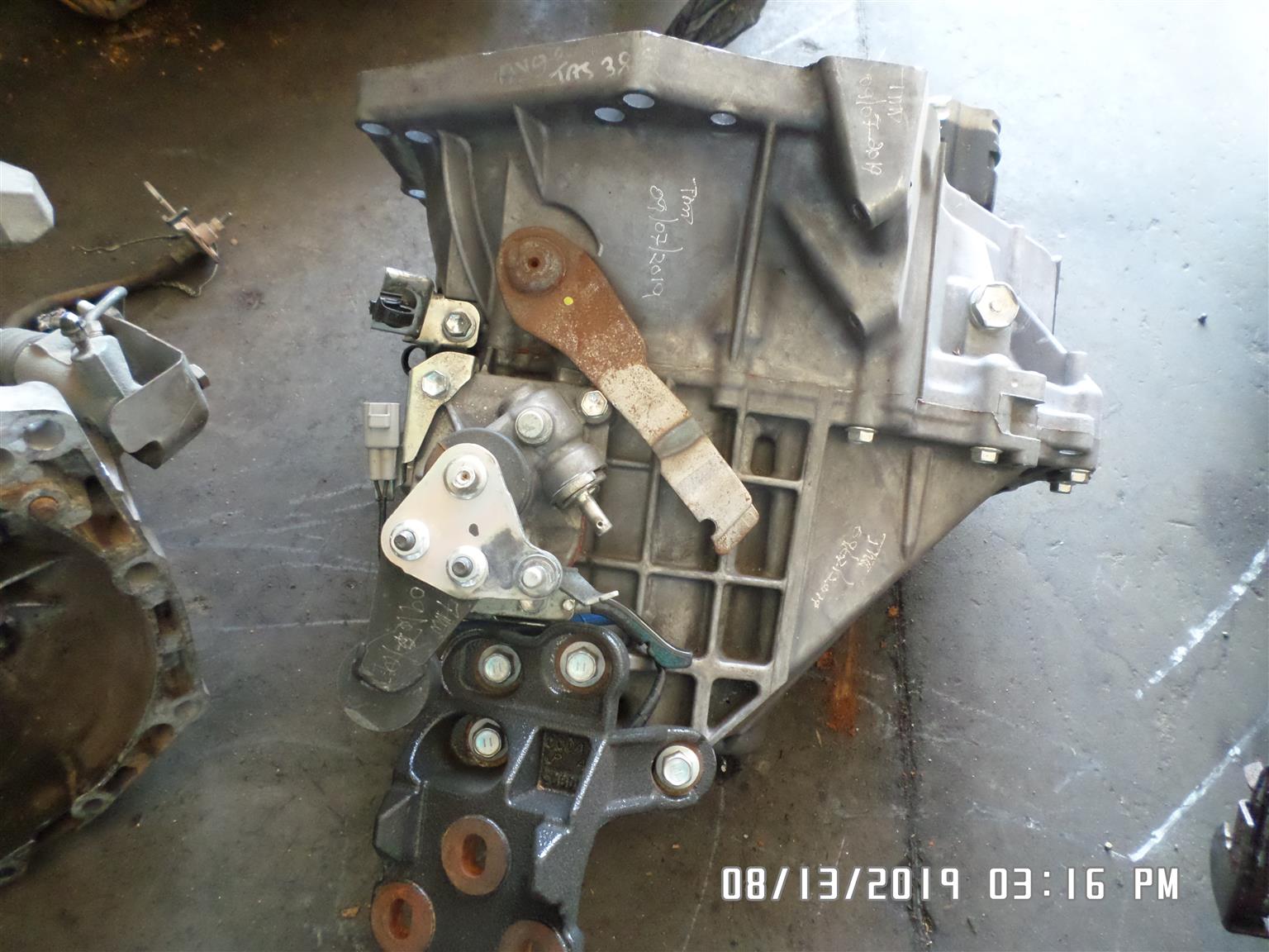 TOYOTA YARIS 1KR gearbox for sale