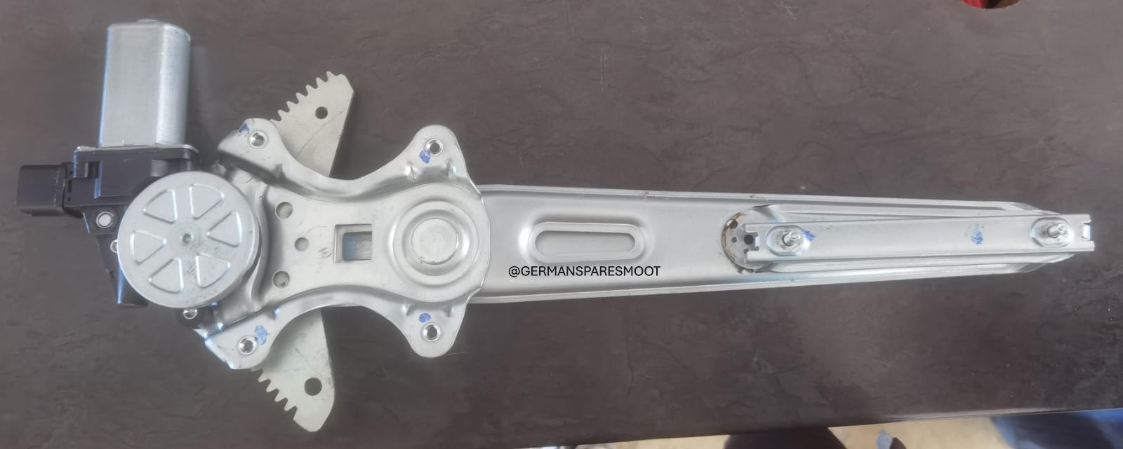 Chev Trailblazer New Window Mechanism