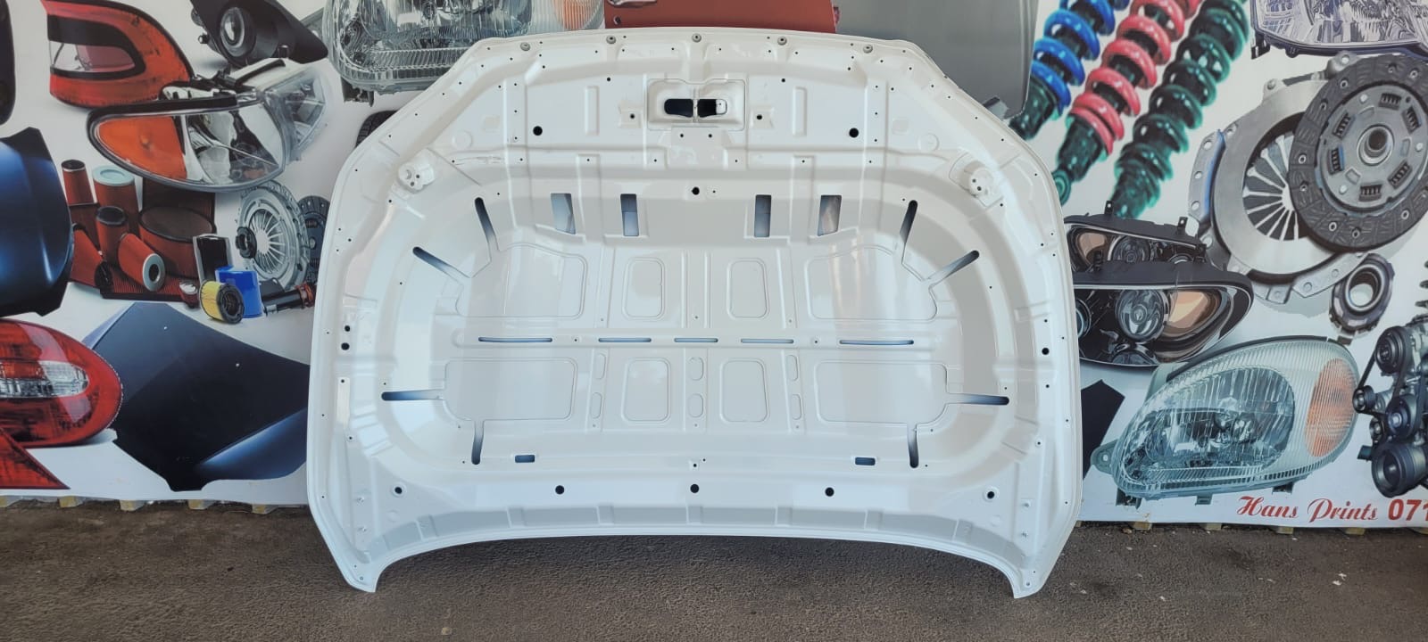 2025 NISSAN NAVARA BONNET HOOD FOR SALE. IN EXCELLENT CONDITION - Private Seller 2025 NISSAN NAVARA BONNET HOOD FOR SALE. IN EXCELLENT CONDITION - Private Seller