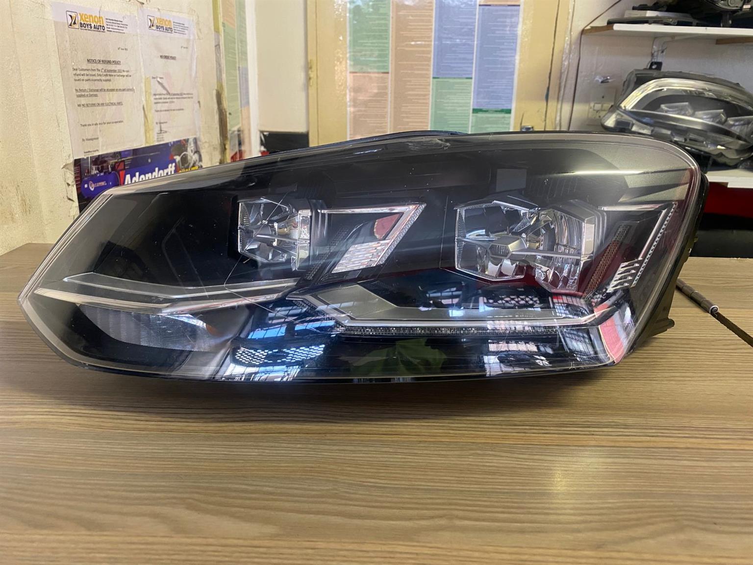 2020 VW POLO 7 HEADLIGHT LEFTSIDE AVAILABLE FOR SALE - Private Seller 2020 VW POLO 7 HEADLIGHT LEFTSIDE AVAILABLE FOR SALE - Private Seller