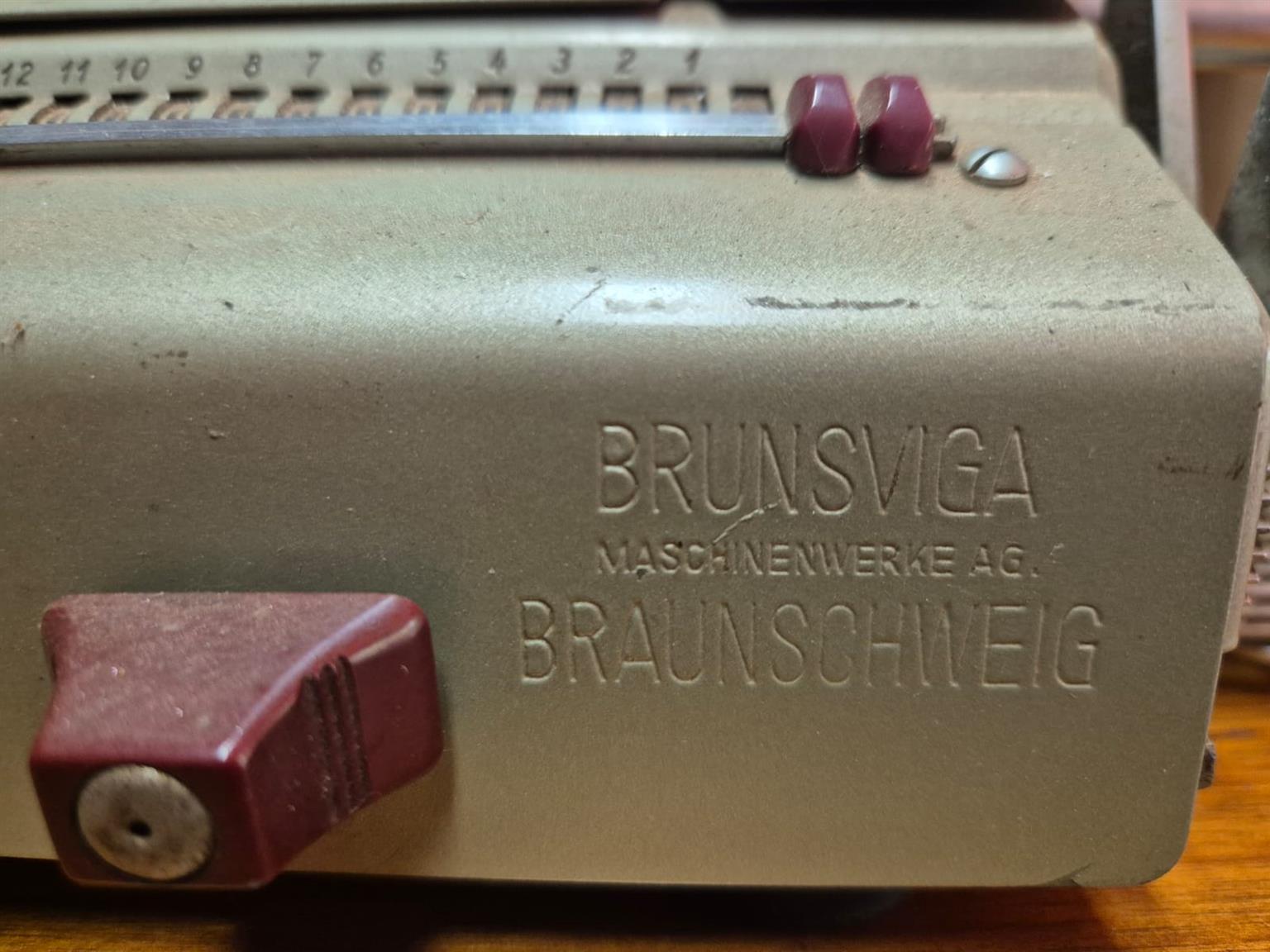 Mechanical Calculator (Negotiable)