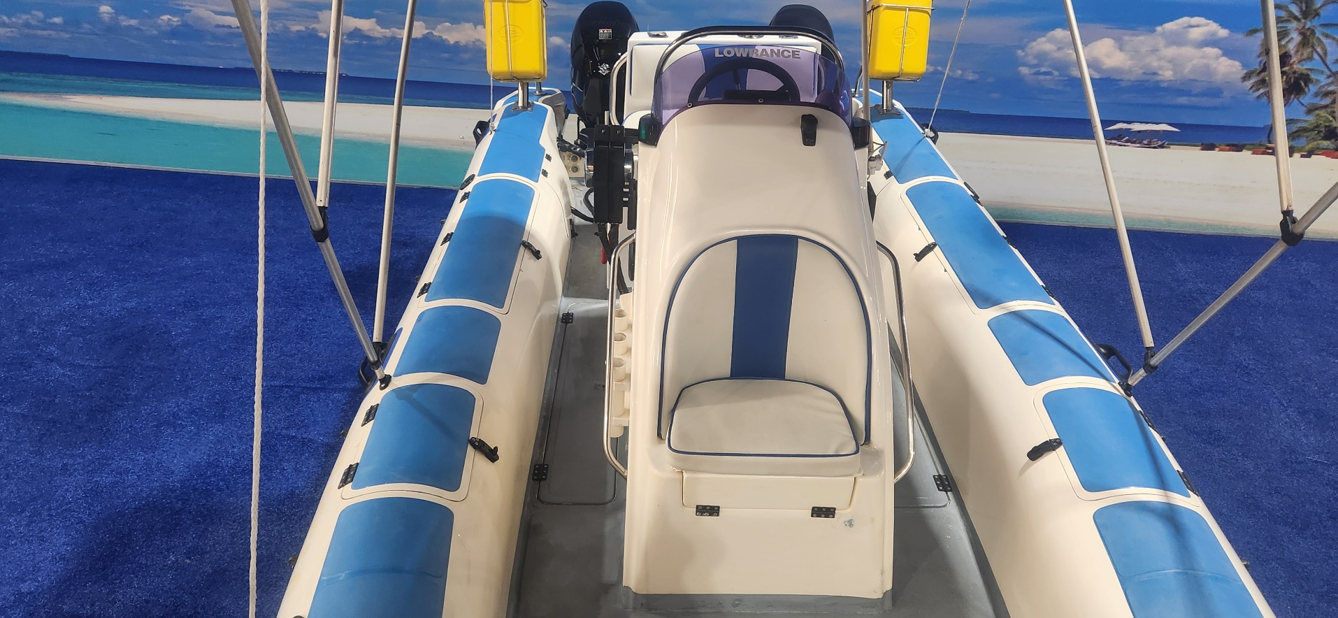 UNIQUE 575 RTB ON TRAILER 2 X 50 HP SUZUKI 4 STROKES
