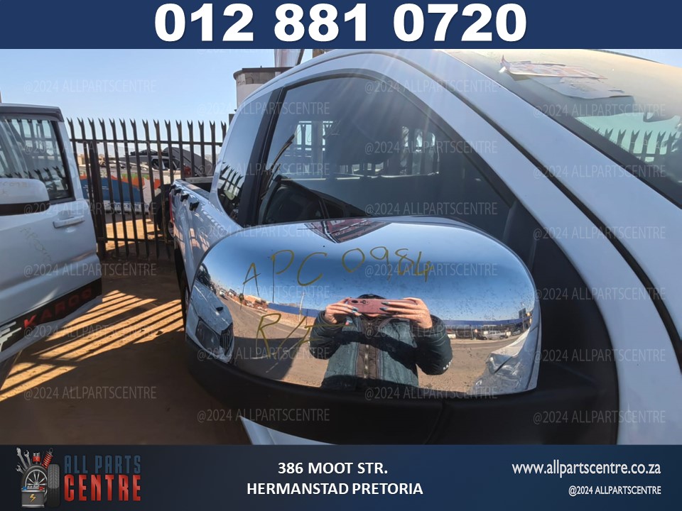 Ford Ranger T8 2022 right door mirror for sale used Ford Ranger T8 2022 right door mirror for sale used