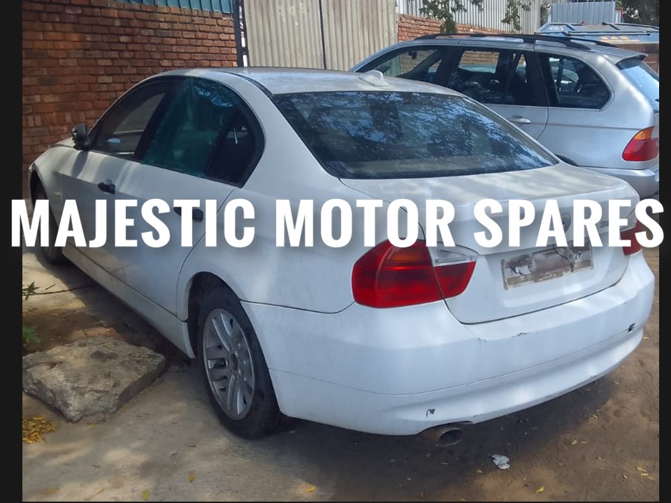 2008 BMW 320i spares parts used for sale- White - Private Seller 2008 BMW 320i spares parts used for sale- White - Private Seller