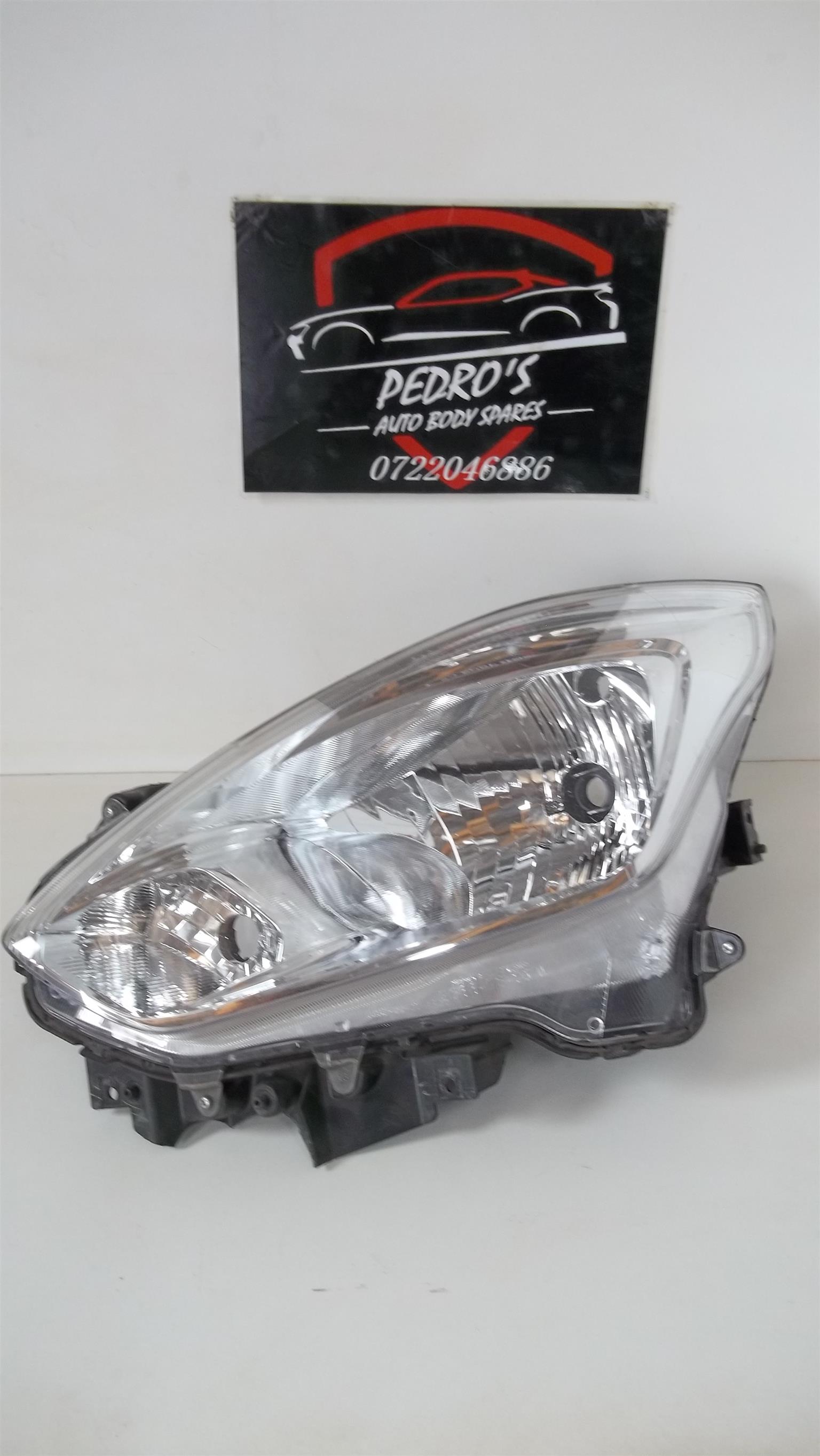 Suzuki Swift Left headlight - Private Seller Suzuki Swift Left headlight - Private Seller