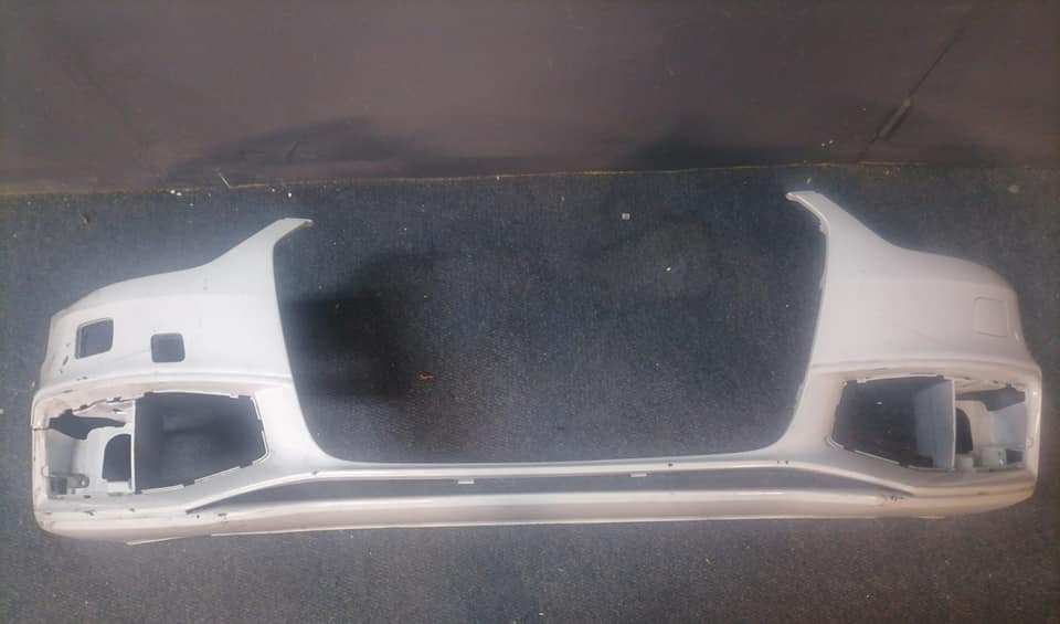 Audi A4 B8 white bumper DM or contact number in the description for assistance. - Private Seller