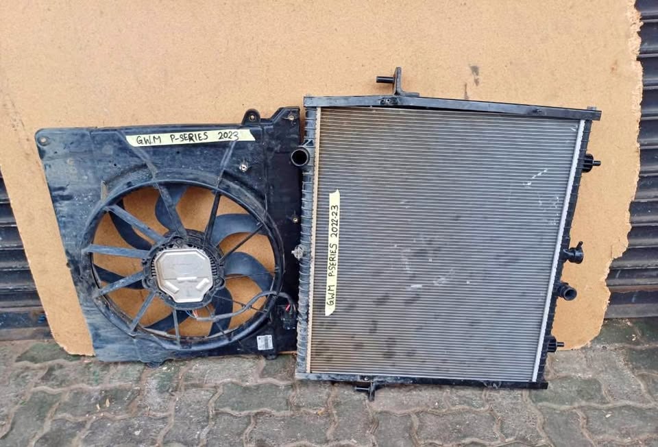 Suzuki S-Presso fan and radiator - Private Seller Suzuki S-Presso fan and radiator - Private Seller