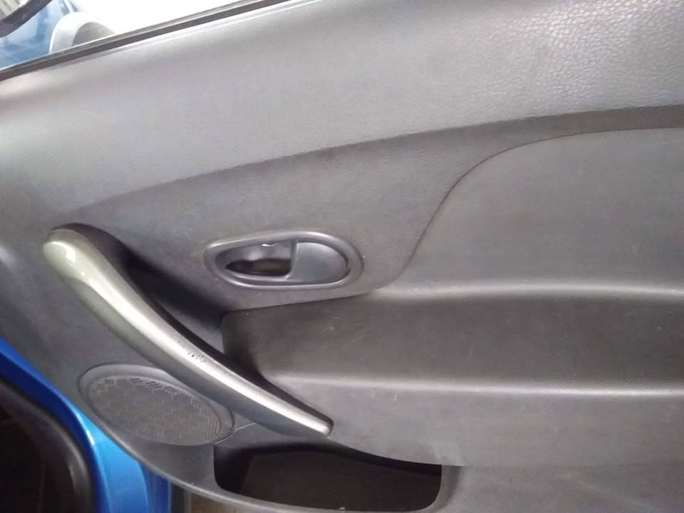 2015 Renault Sandero hatchback manual 2015