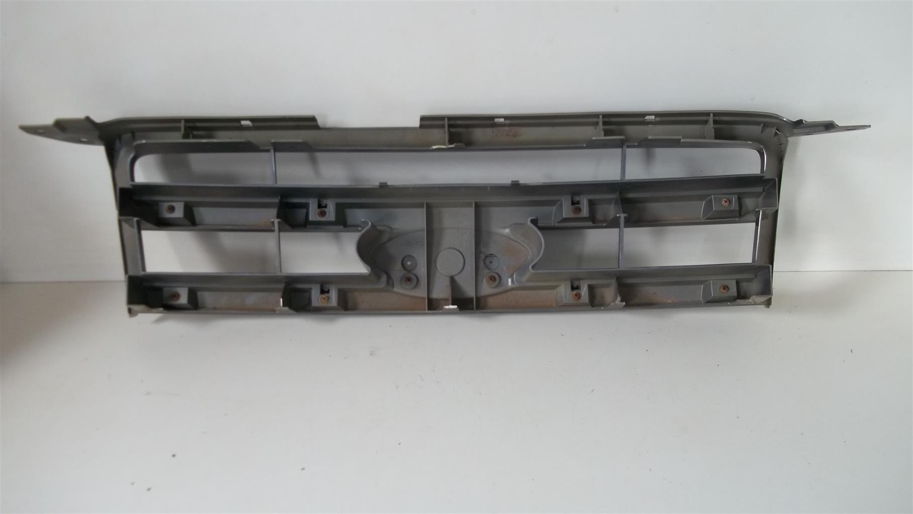 Ford Ranger T6 Grille - Private Seller Ford Ranger T6 Grille - Private Seller