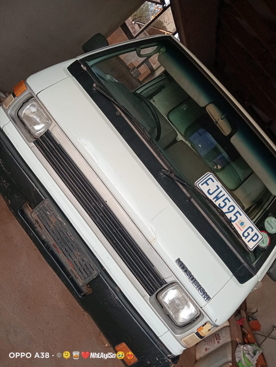 Mitsubishi L300 Bakkie