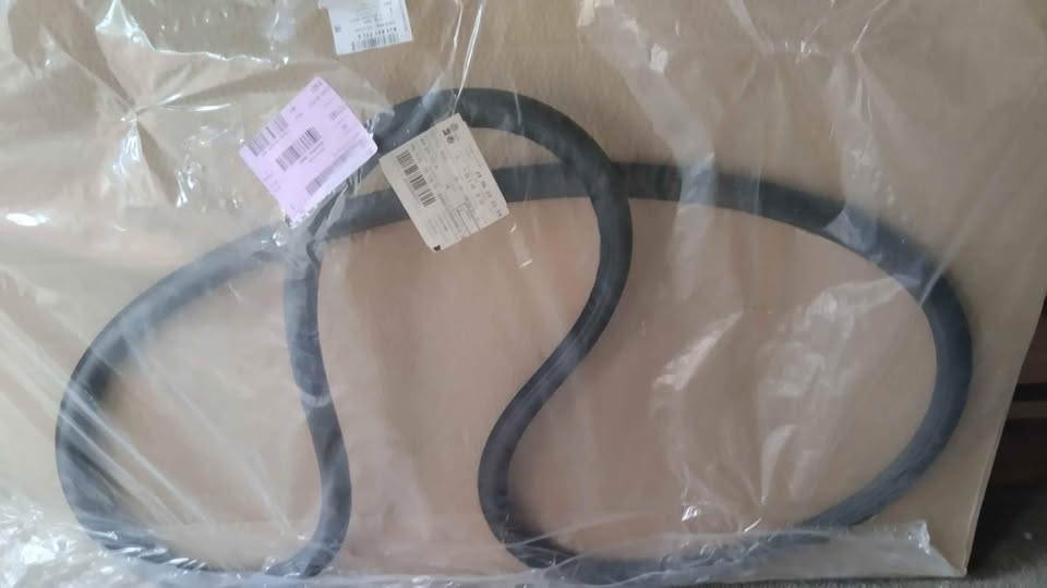 Audi A3 8v inner door rubber seal - Private Seller Audi A3 8v inner door rubber seal - Private Seller