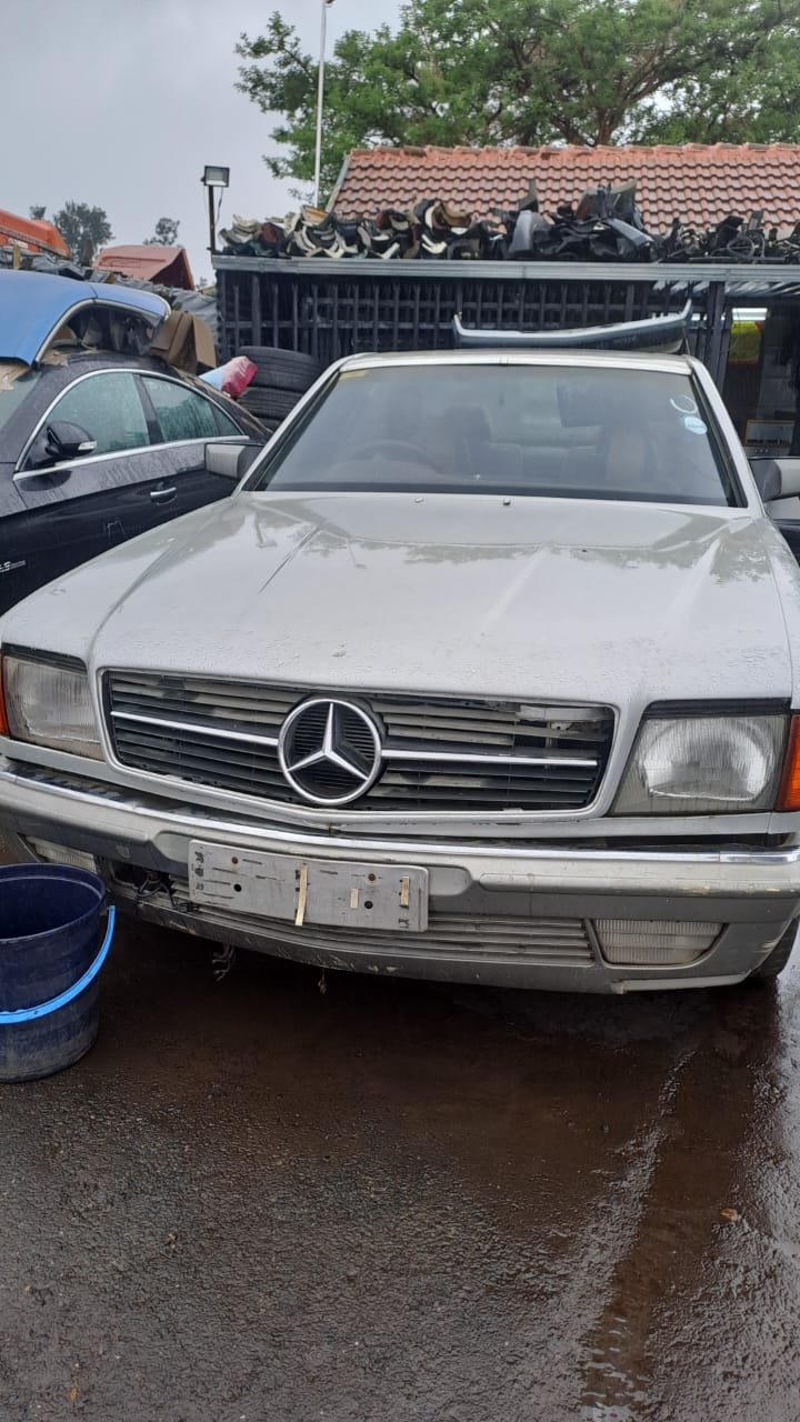 380sec w126 stripping for spares - Private Seller 380sec w126 stripping for spares - Private Seller