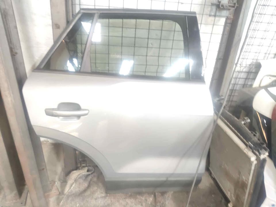 Audi Q2 rear doors - Private Seller Audi Q2 rear doors - Private Seller