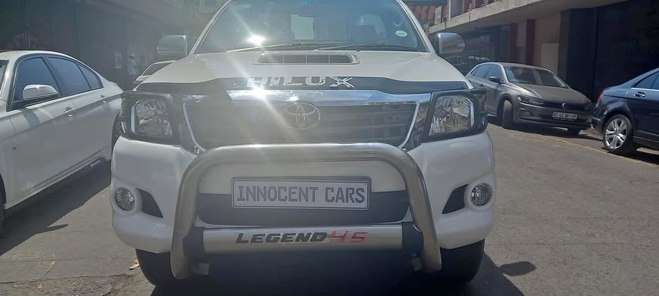 2014 TOYOTA HILUX 3.0D 4D 4×4, LEGEND 45, MANUAL, SINGLE CAB, WHITE COLOUR,