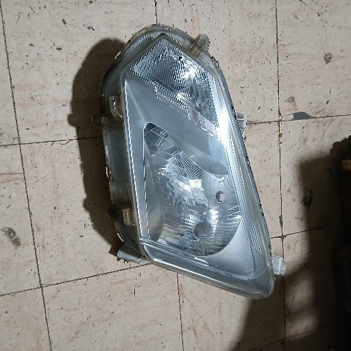 Isuzu Bakker headlight - Private Seller Isuzu Bakker headlight - Private Seller