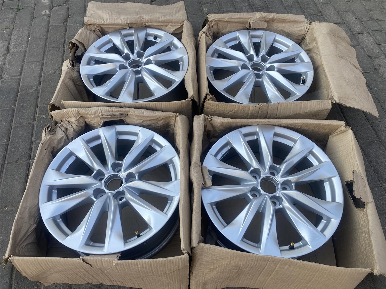 2025 TOYOTA COROLLA CROSS 17” MAG RIMS FOR SALE. BRAND NEW - Private Seller 2025 TOYOTA COROLLA CROSS 17” MAG RIMS FOR SALE. BRAND NEW - Private Seller