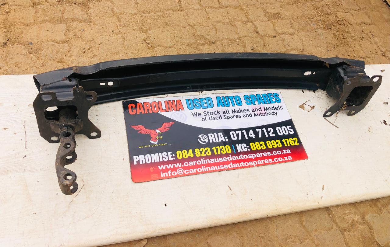 Range Rover Velar rear/back bumper stiffener (2018-2023) - Private Seller