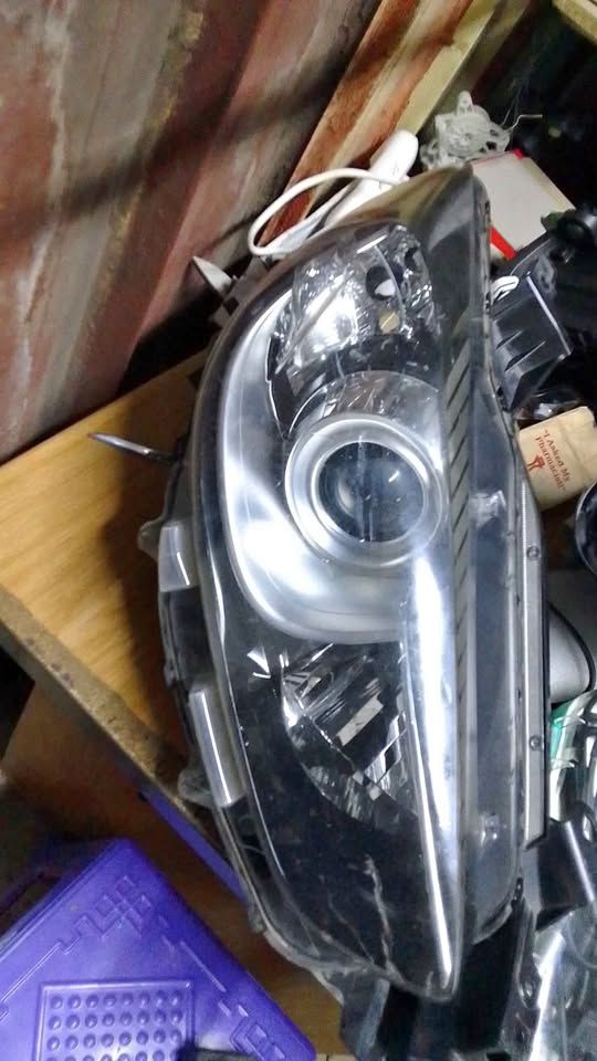 Mazda cx5 headlight - Private Seller Mazda cx5 headlight - Private Seller
