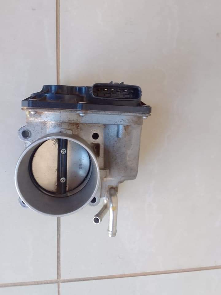 Toyota Quantum 2.7Vvti Throttle Body - Private Seller Toyota Quantum 2.7Vvti Throttle Body - Private Seller