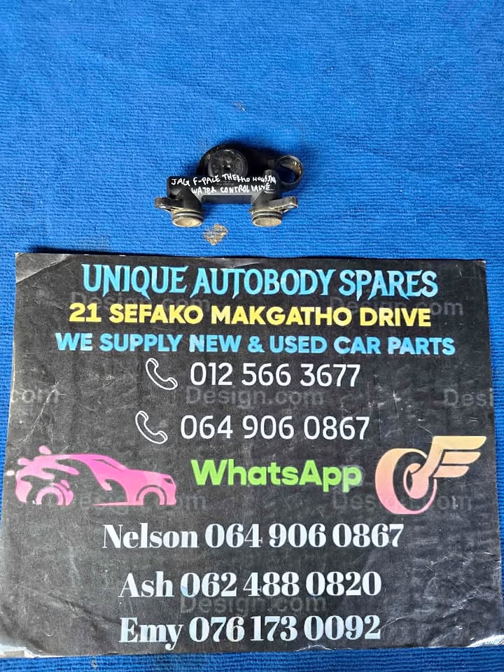 Jaguar F-Pace Thermostat Housing Water Control Valve Jaguar F-Pace Thermostat Housing Water Control Valve