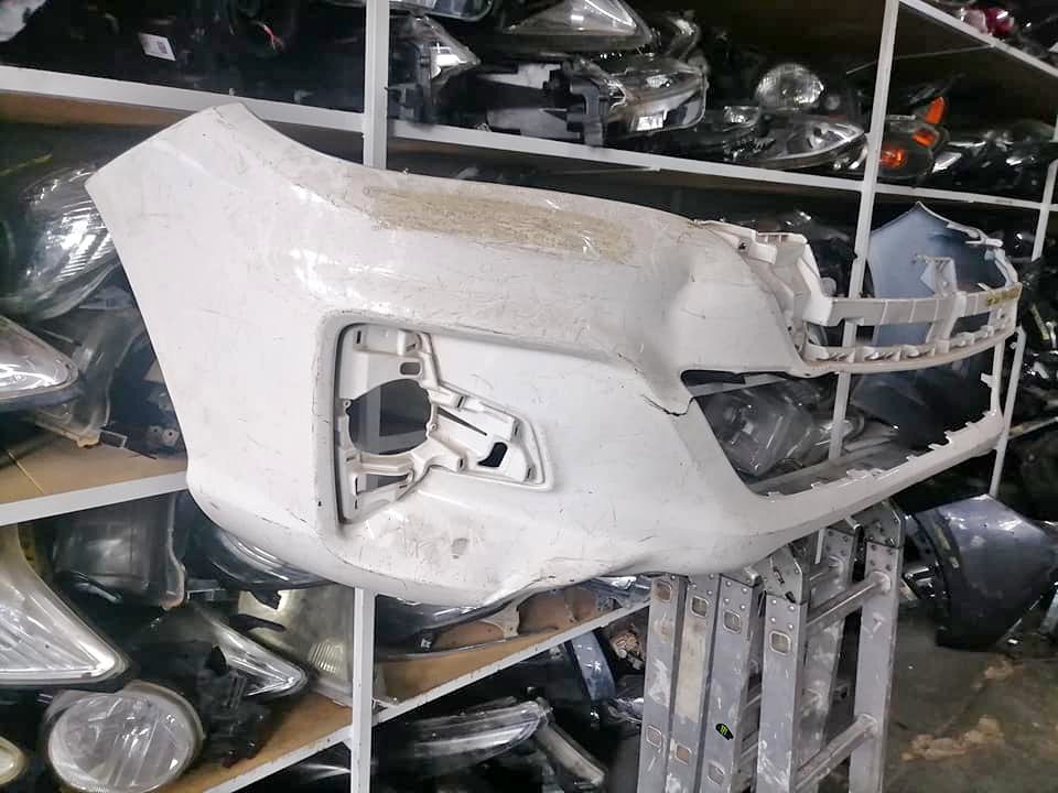 Toyota Hilux GD6 white bumper DM or contact number in the description for assistance. - Private Seller Toyota Hilux GD6 white bumper DM or contact number in the description for assistance. - Private Seller