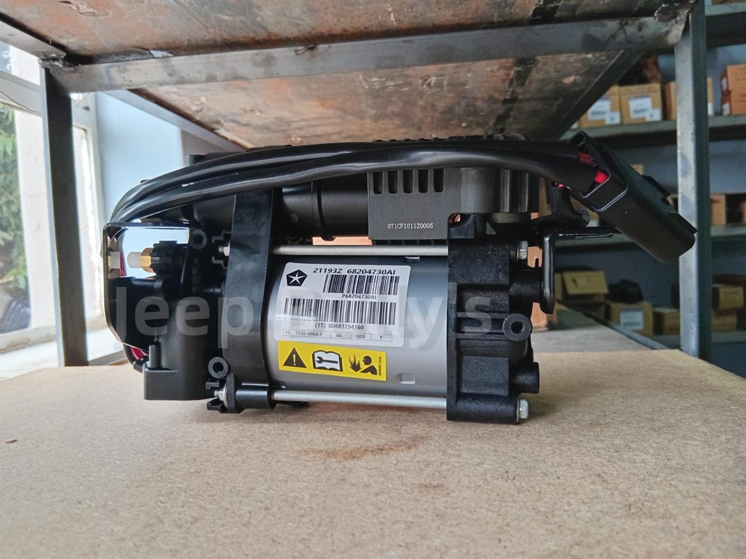 Air Suspension Pump For Jeep WK2 - Jeep Spares - Private Seller Air Suspension Pump For Jeep WK2 - Jeep Spares - Private Seller