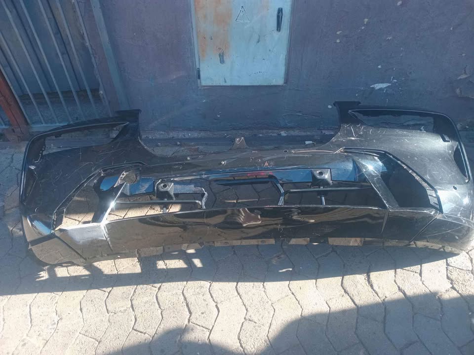 Bmw x7 G07 front bumper - Private Seller Bmw x7 G07 front bumper - Private Seller