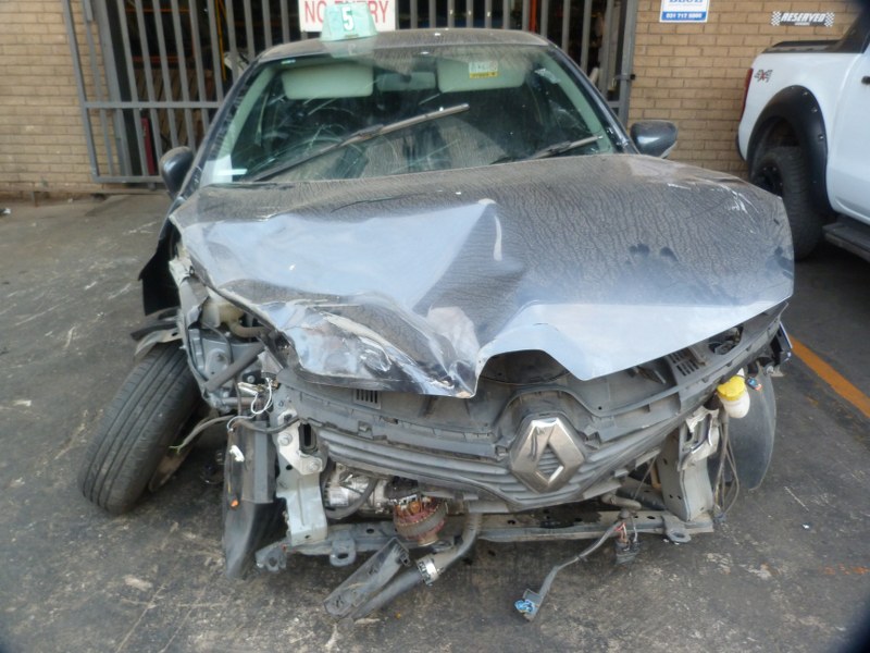 Renault Clio IV 900T PH2 Manual Grey - 2017 STRIPPING FOR SPARES - Private Seller Renault Clio IV 900T PH2 Manual Grey - 2017 STRIPPING FOR SPARES - Private Seller
