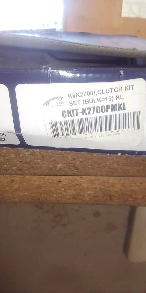 Kia clutch kit brand (seco) for 2.7 lt work horse - Private Seller Kia clutch kit brand (seco) for 2.7 lt work horse - Private Seller