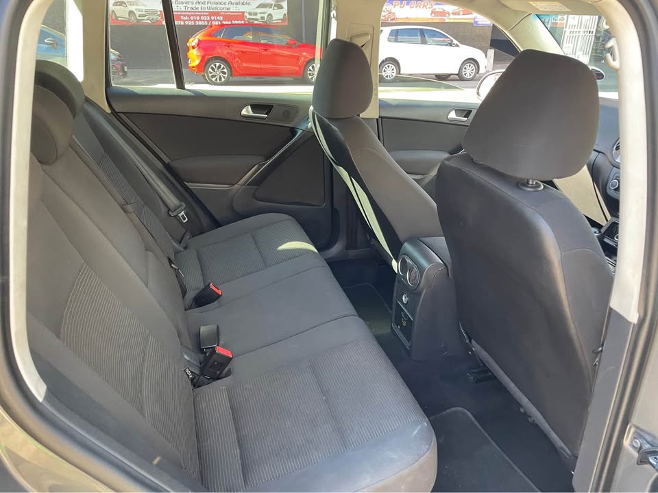 2014 VW Tiguan 2.0 TSI Manual 75000km