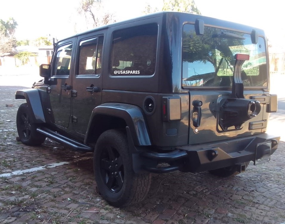2015 Jeep Wrangler 2.8 JK Diesel Automatic – Spare Parts For Sale - Private Seller