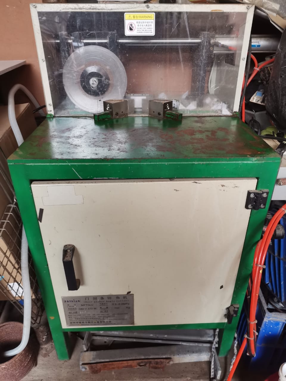 Door seal Gasket and Door Seal Cutting machine 