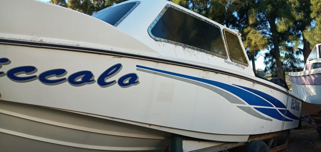 27ft BOAT PROJECT FOR SALE