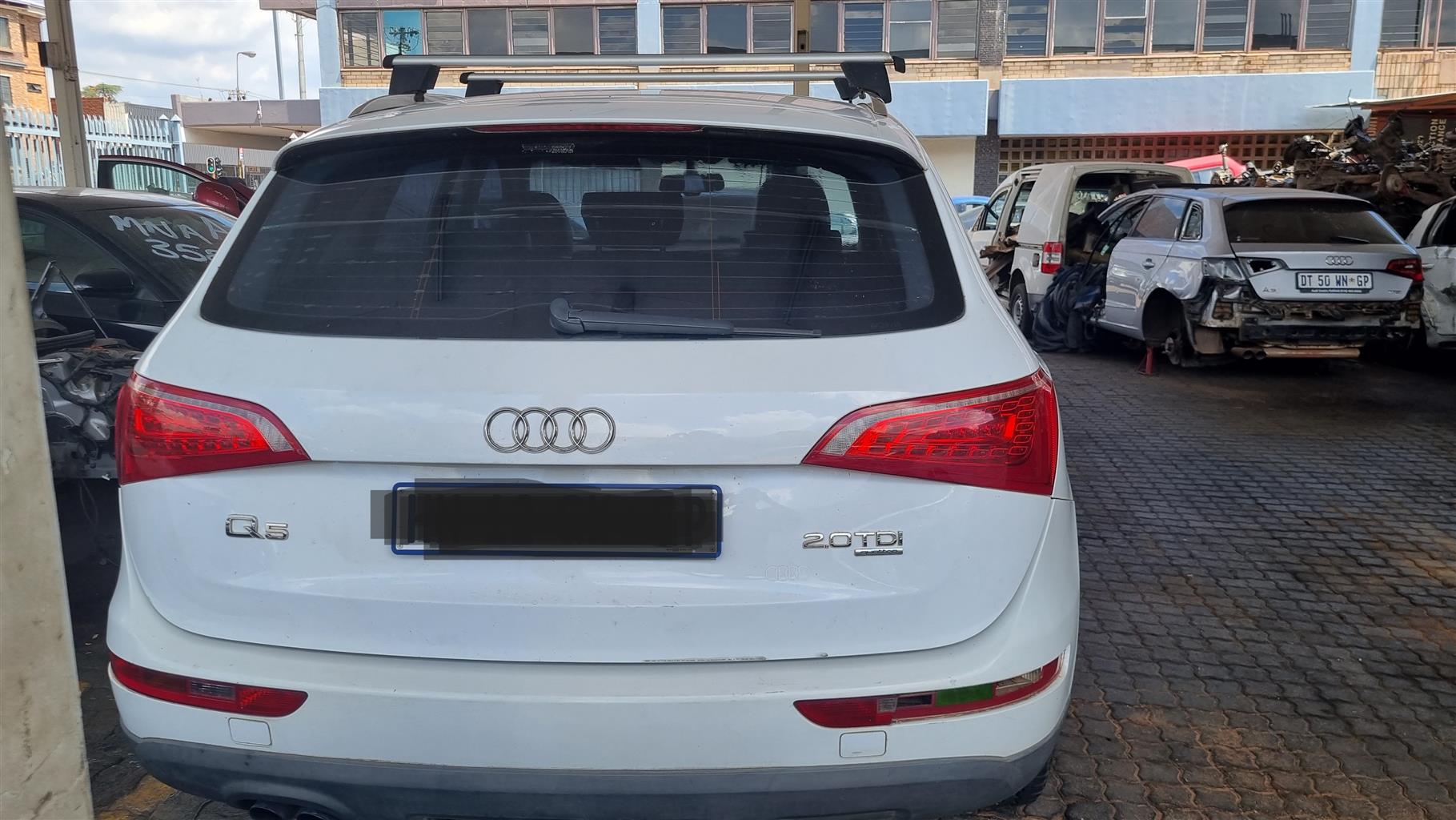 AUDI Q5 STRIPPING FOR SPARES - Private Seller