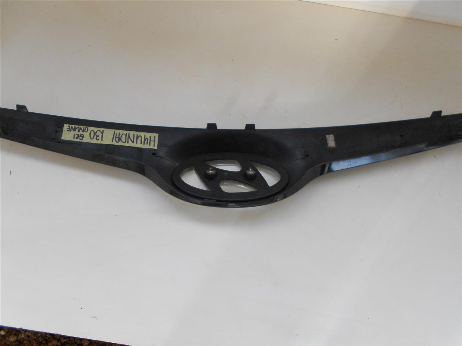 Hyundai i30 grill - Private Seller