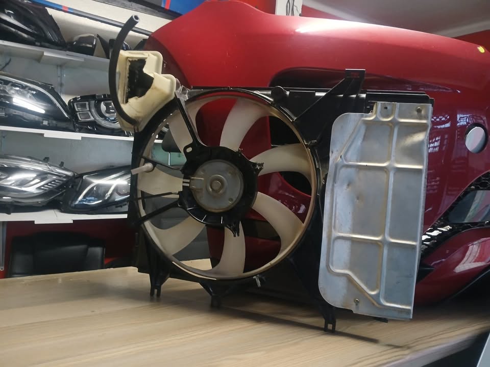 2011 TOYOTA YARIS RADIATOR FAN FOR SALE - Private Seller
