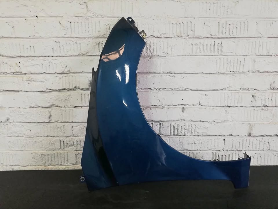 Suzuki Swift Right FENDER - Private Seller