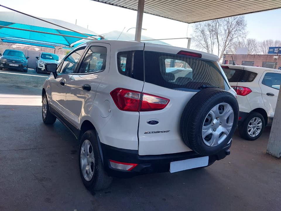 2016 FORD ECOSPORT 1.5 78 000KM WHITE COLOR MANUEL PETROL