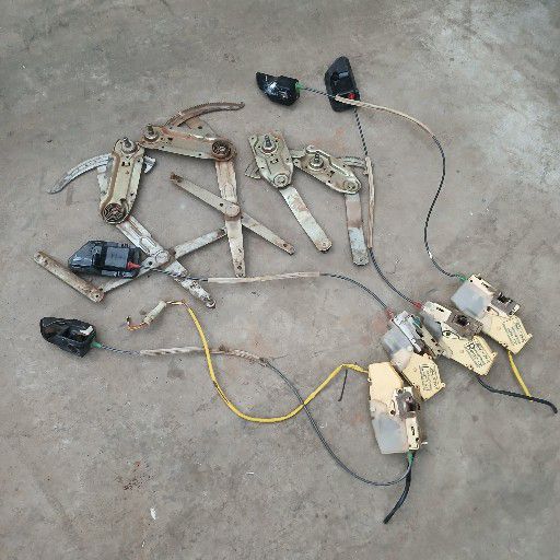 Ford sipphire 2.0i gli spares