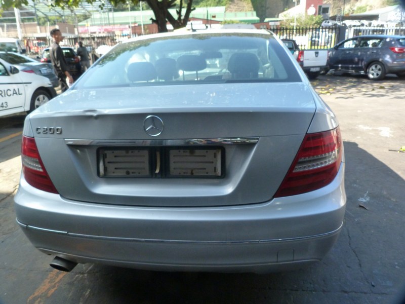 Mercedes C200 Cgi W204 At Silver - 2013 Stripping For Spares 