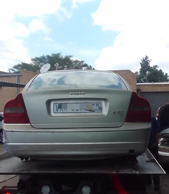 Volvo S80 2004 T6 Stripping for spares - Private Seller