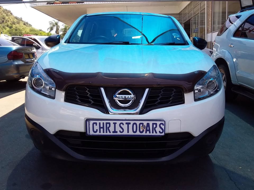2011 model Nissan Qashqai Vista manual petrol