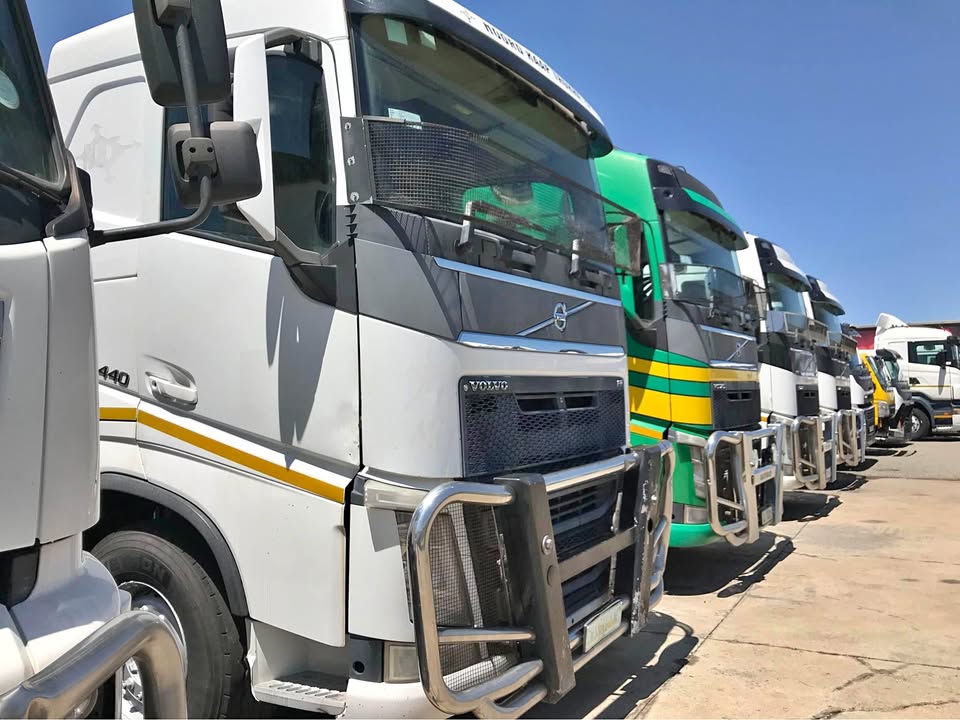 Code 14 Double Diff 2014 VOLVO FH 440 Double Diff Truck well Priced and ready for work ...